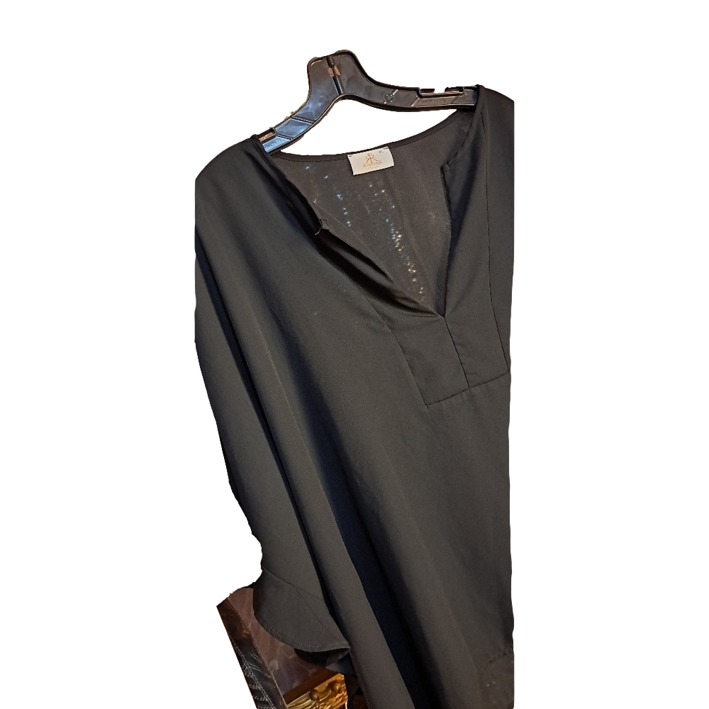 Prinzzesa Boutique Sheer Black Women's Top. Open Sides Cape Top. - Picture 3 of 9